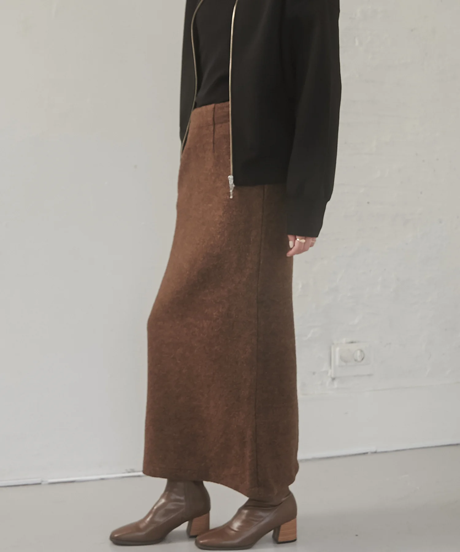 ミニブークレ ロングスカート