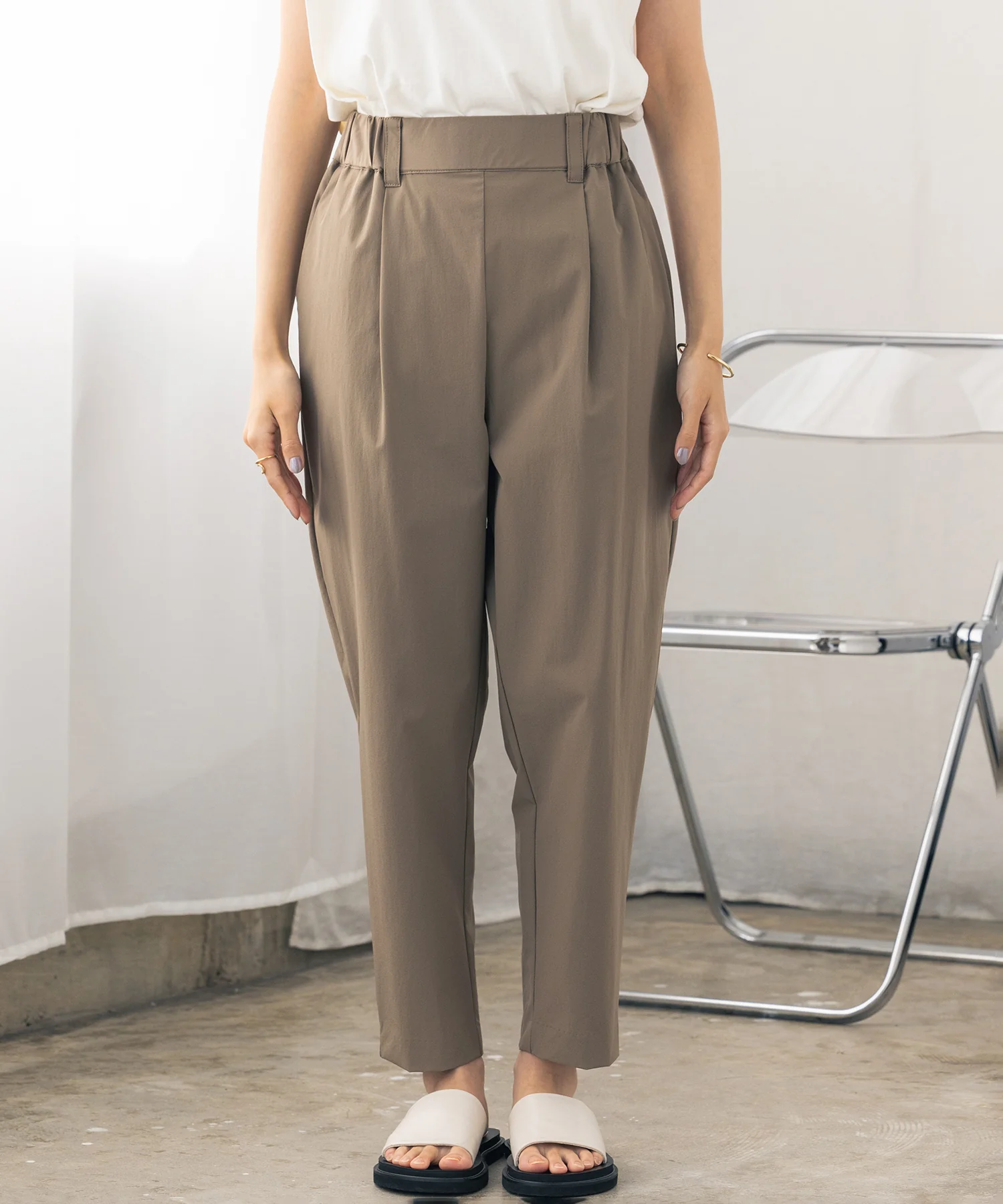 【新色追加】接触冷感テーパードパンツ