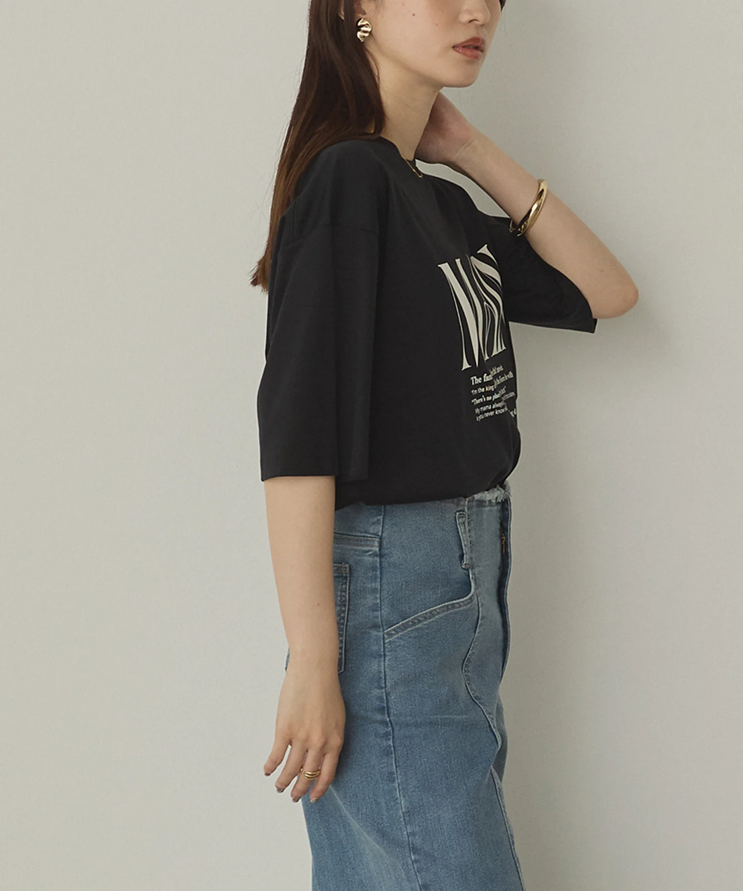 ロゴプリント 半袖T