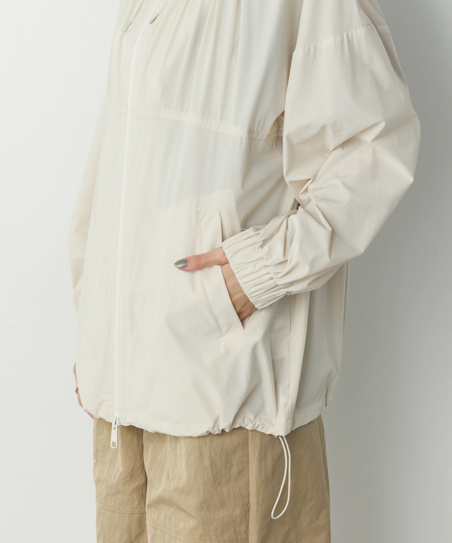 【接触冷感】フード付 ギャザーブルゾン